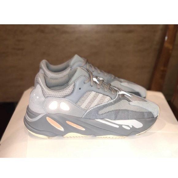 Yeezy - Picture 7 of 7